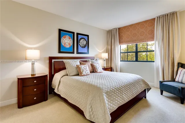 $4,400 | 100 Andalusia Avenue, Unit 301, Coral Gables, FL 33134