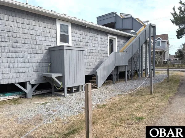 $649,000 | 300 Lighthouse Road, Ocracoke, NC 27960