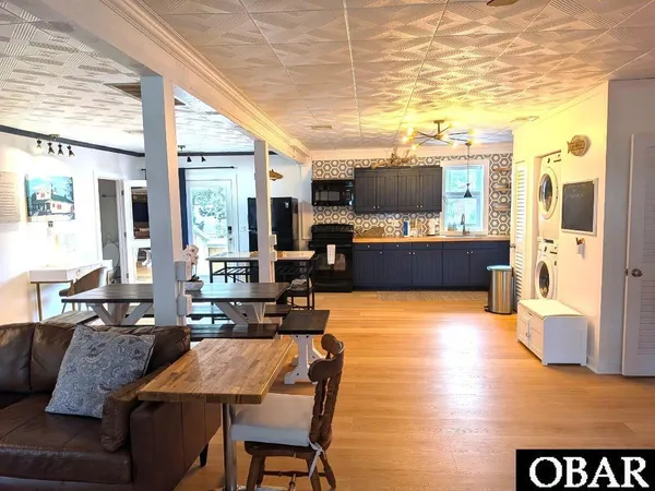 $649,000 | 300 Lighthouse Road, Ocracoke, NC 27960