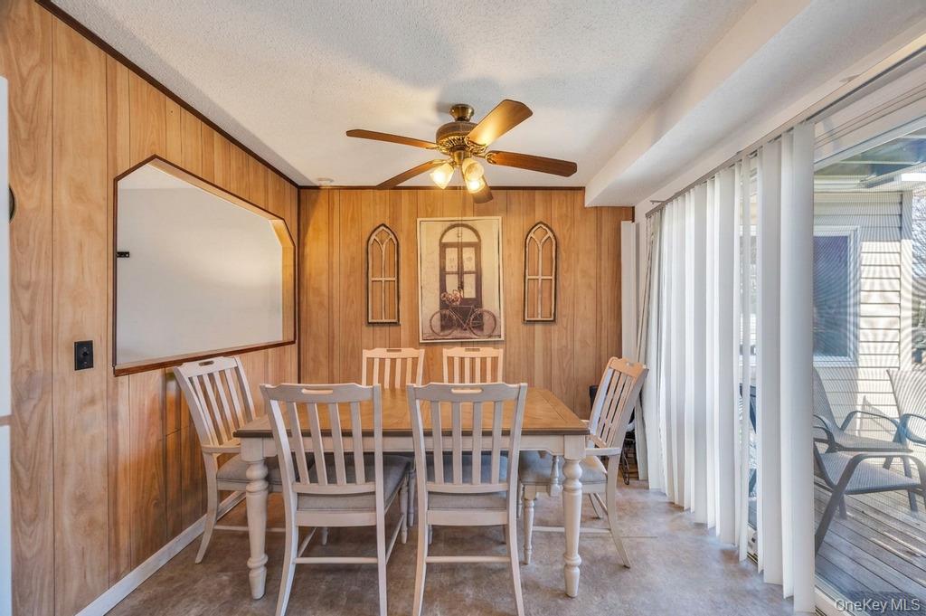 45 Dogwood Road West Islip, NY 11795 - Photo 12 of 20