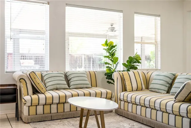 $3,600 | 22421 Hawthorn Avenue, Moreno Valley, CA 92553