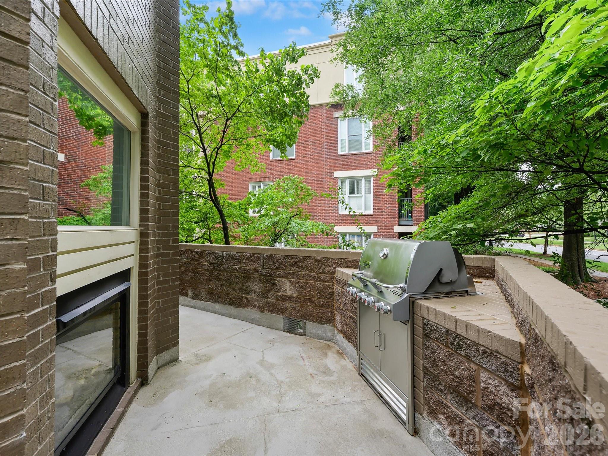 420 Queens Road Charlotte, NC 28207 - Photo 33 of 35 a view of street from balcony