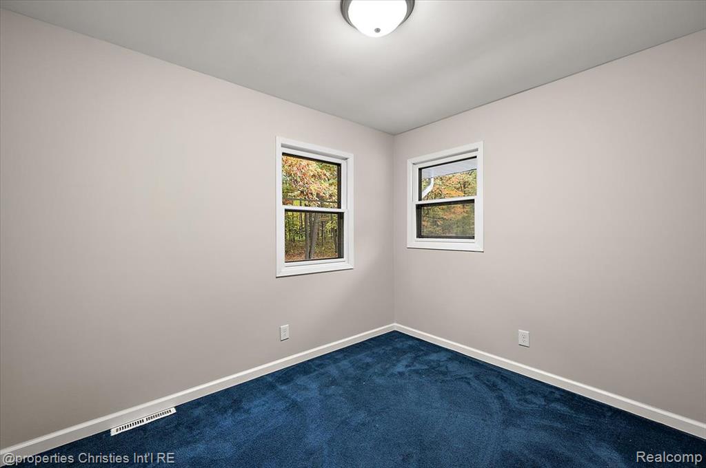 4121 Country Road Otter Lake, MI 48464 - Photo 64 of 79 Gallery Image 64