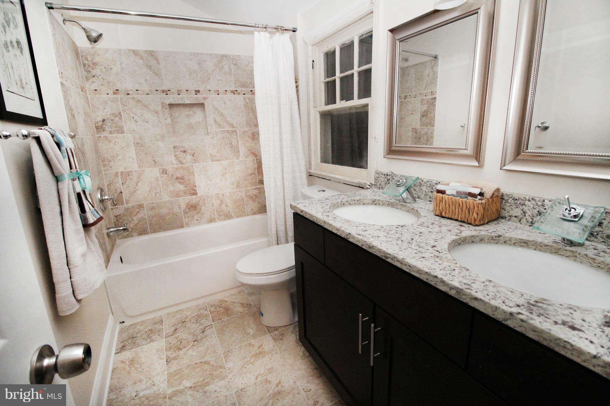 9200 Annapolis Road Lanham, MD 20706 - Photo 13 of 29 Bath