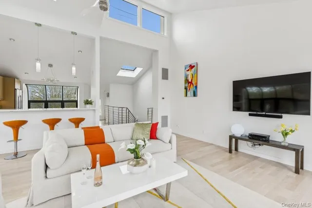 $2,388,000 | 21 South Fulton Drive, Unit 29, Montauk, NY 11954