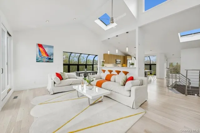 $2,388,000 | 21 South Fulton Drive, Unit 29, Montauk, NY 11954