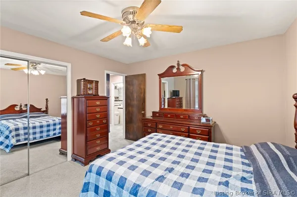 $300,000 | 87 Forest Drive, Jeffersonville, IN 47130
