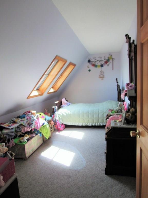 427 Lakeview Avenue Dedham, ME 04429 - Photo 17 of 35 Third room on second level boasts 2...