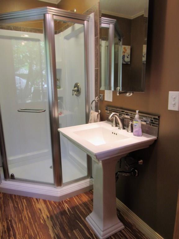 427 Lakeview Avenue Dedham, ME 04429 - Photo 10 of 35 Full bathroom on the main level....