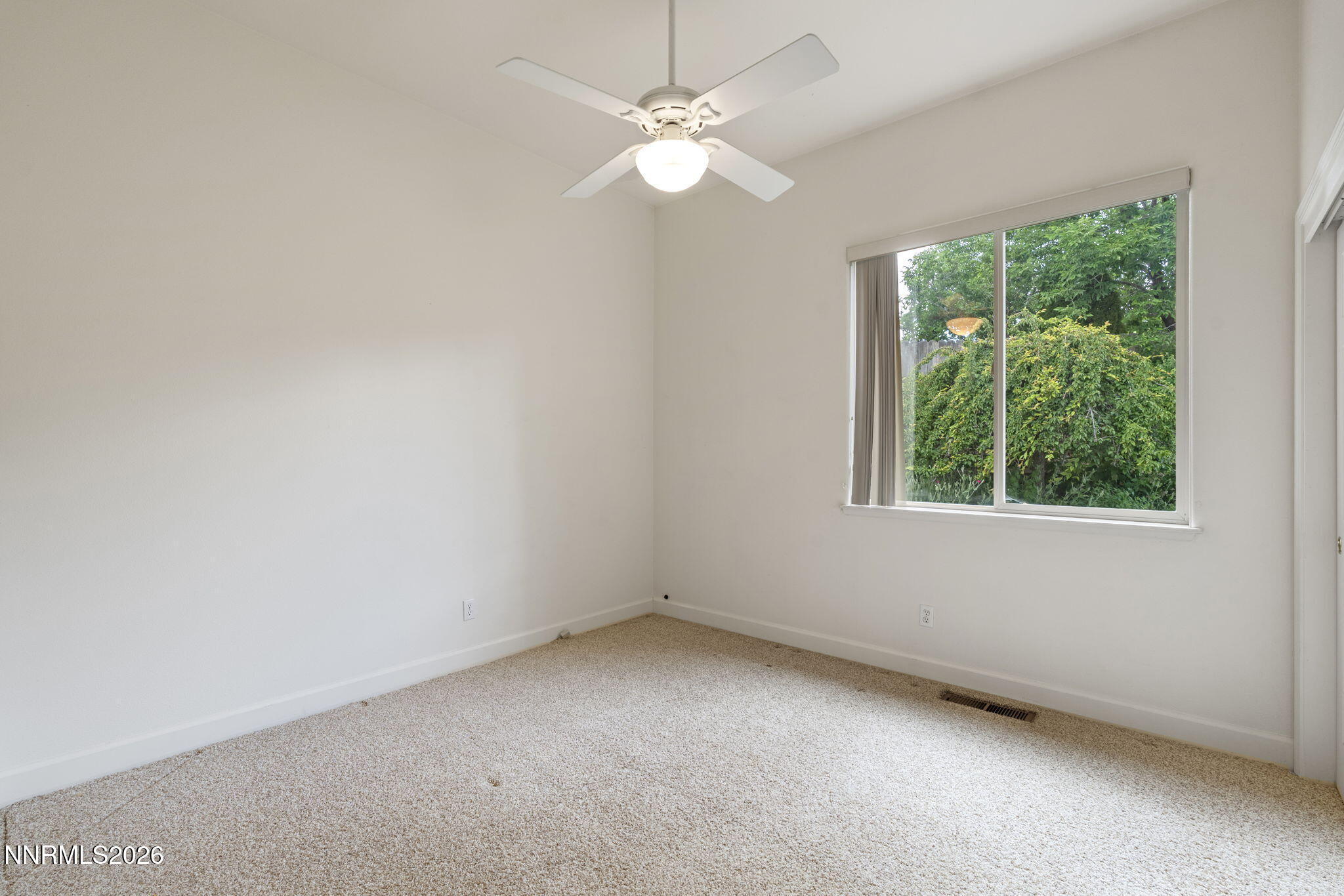 2048 St George Way Carson City, NV 89703 - Photo 32 of 47 36-web-or-mls-DSC09982