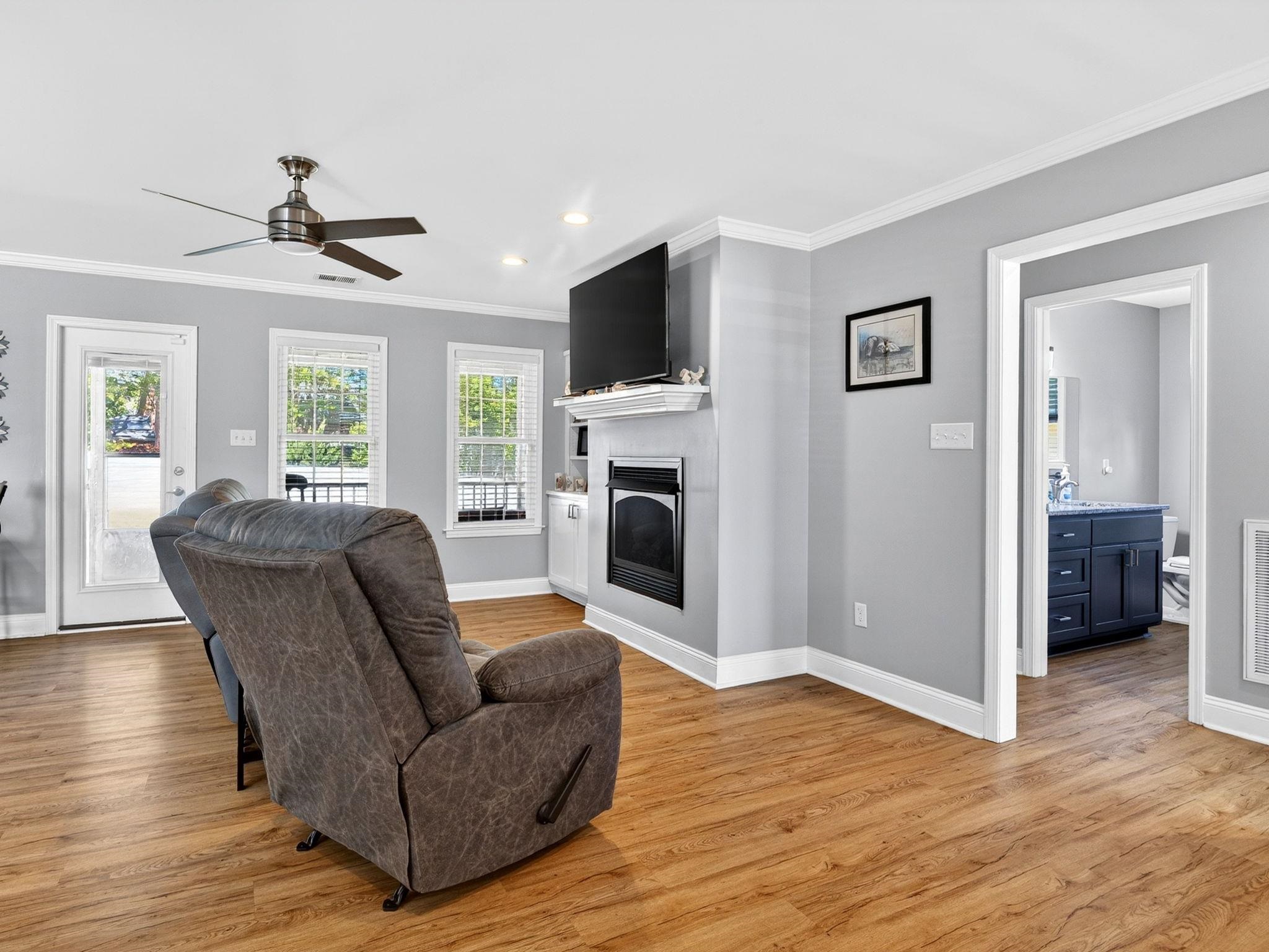 108 Butternut Road Spartanburg, SC 29306 - Photo 5 of 41