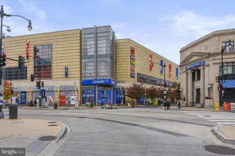 $675,000 | 3240 Hiatt Place Northwest, Unit 4, Washington, DC 20010
