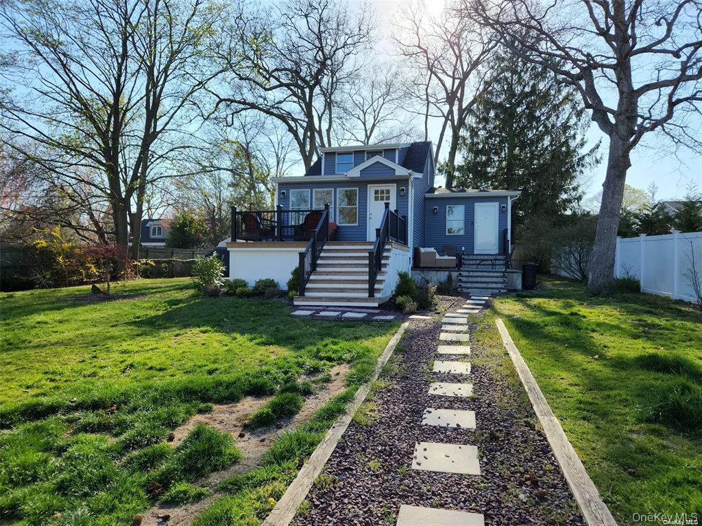 134 Ralph Avenue Babylon, NY 11702 - Photo 2 of 18