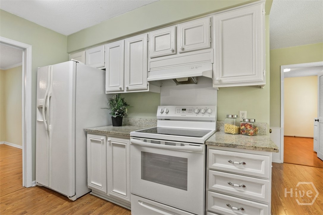 207 Debra Road Savannah, GA 31410 - Photo 11 of 38