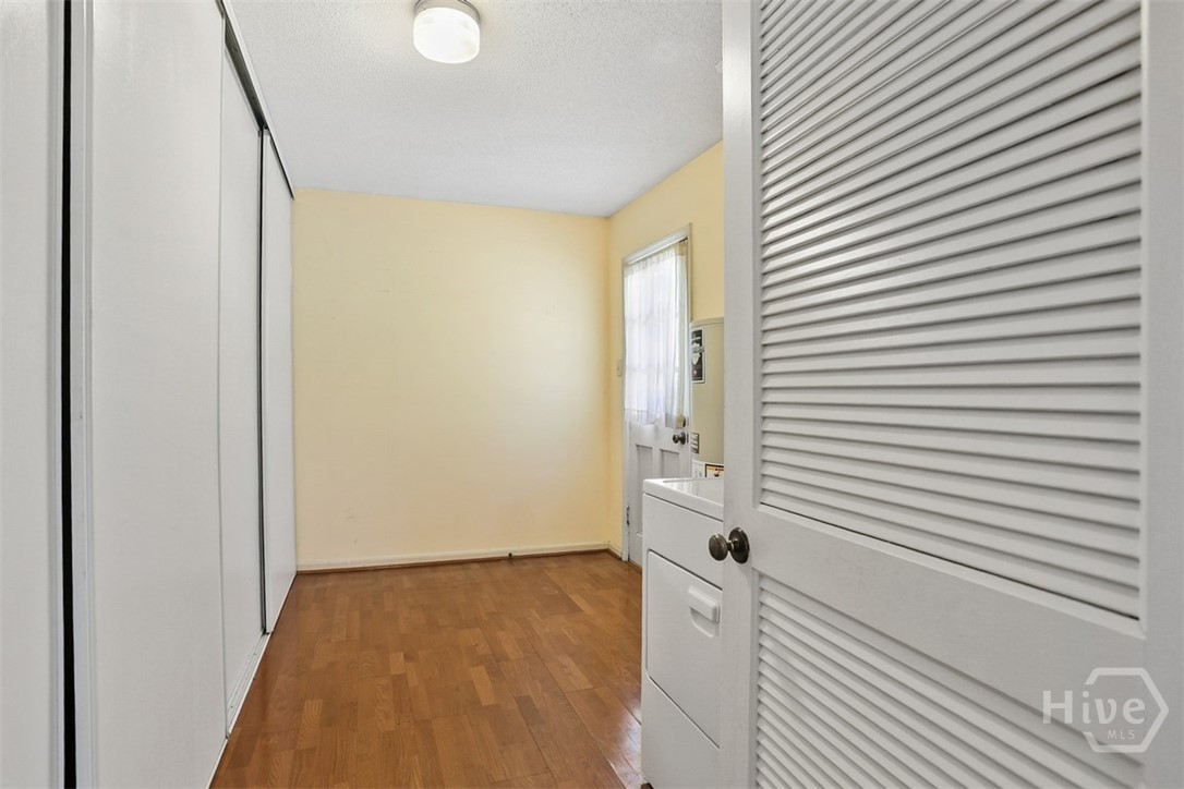 207 Debra Road Savannah, GA 31410 - Photo 15 of 38