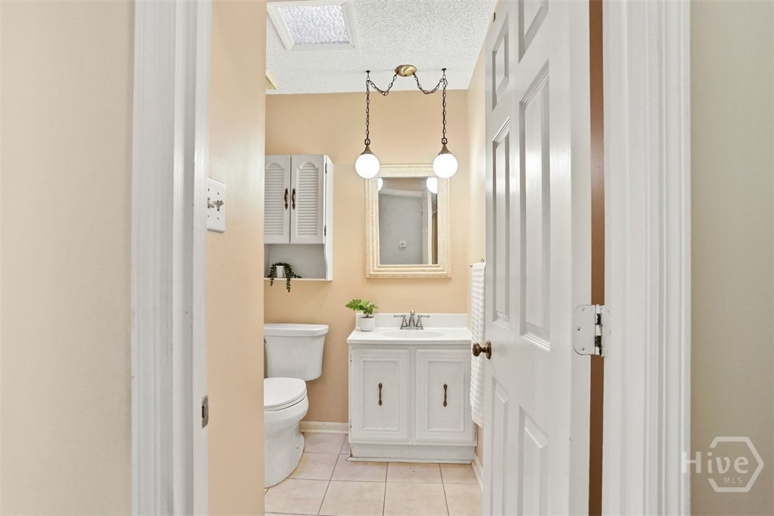 207 Debra Road Savannah, GA 31410 - Photo 27 of 38