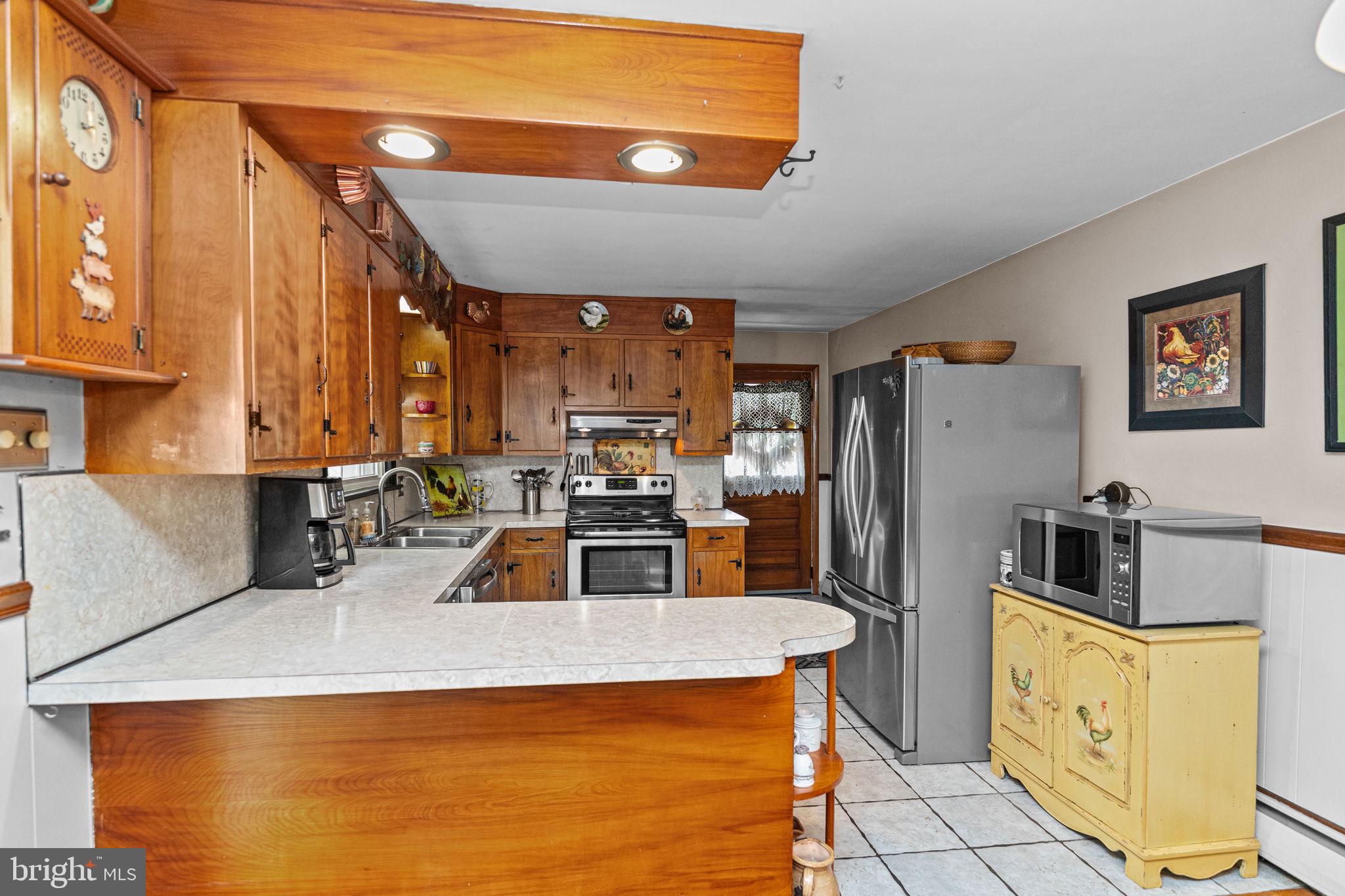1030 Walt Road Pennsburg, PA 18073 - Photo 15 of 35 Gallery Image 15
