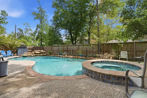 $320,000 | 2707 Woodsboro Drive, Spring, TX 77388