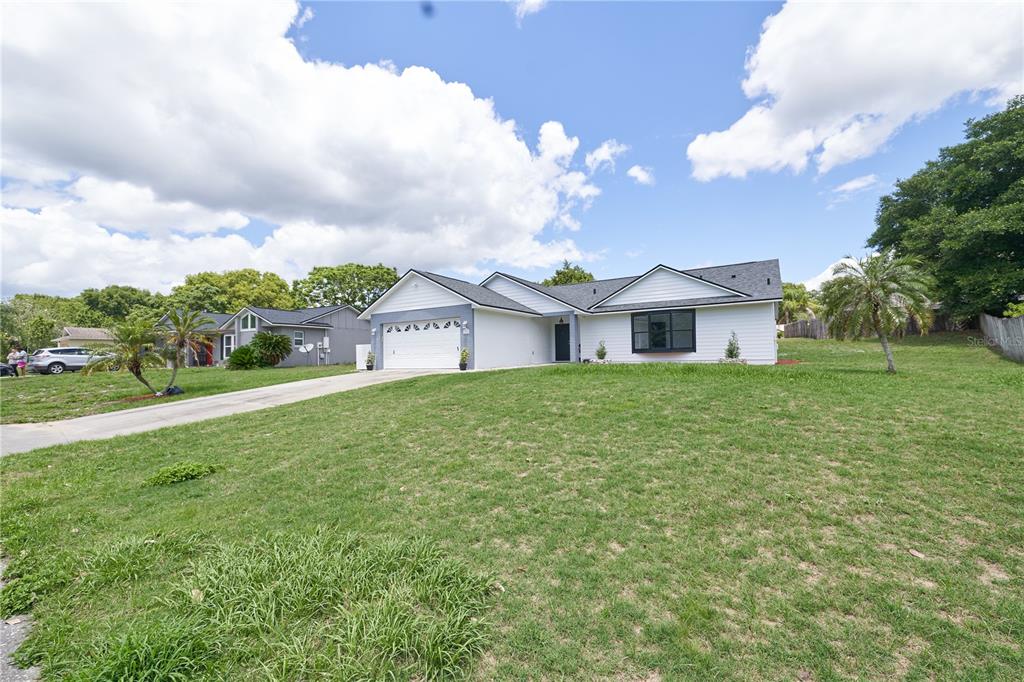 119 Ridgecrest Drive Eustis, FL 32726 - Photo 11 of 39