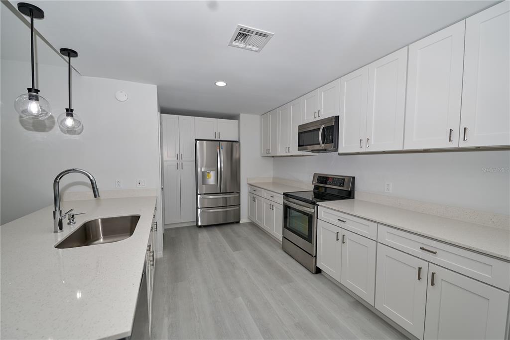 119 Ridgecrest Drive Eustis, FL 32726 - Photo 27 of 39