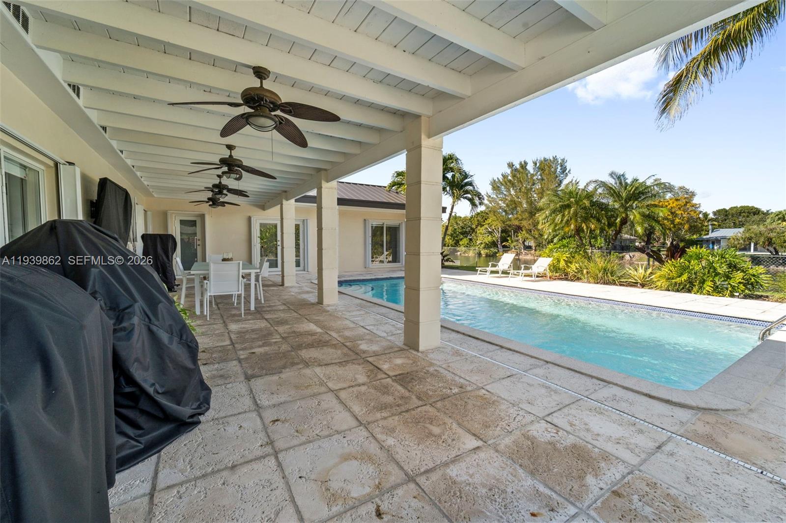 7221 Southwest 110th Terrace Pinecrest, FL 33156 - Photo 25 of 29