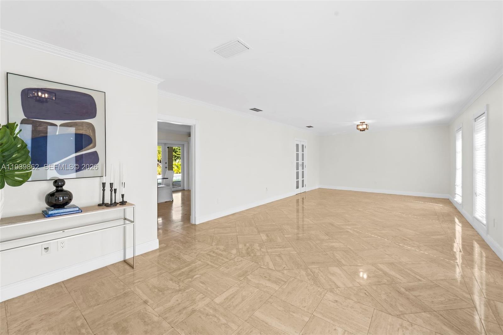 7221 Southwest 110th Terrace Pinecrest, FL 33156 - Photo 3 of 29