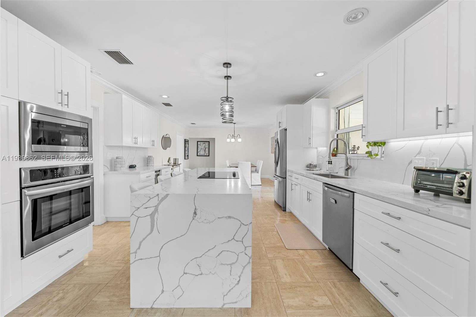 7221 Southwest 110th Terrace Pinecrest, FL 33156 - Photo 9 of 29