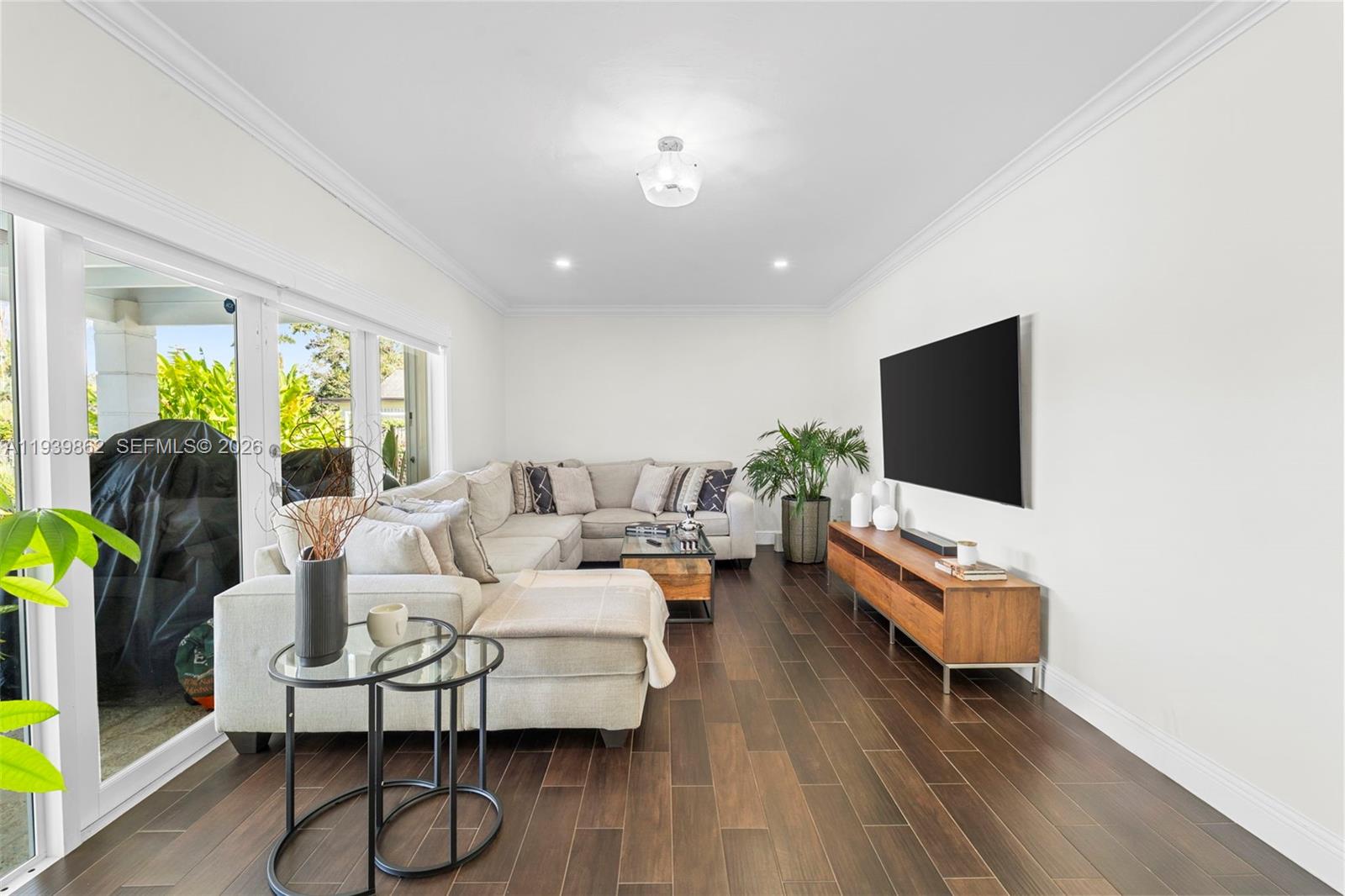 7221 Southwest 110th Terrace Pinecrest, FL 33156 - Photo 10 of 29