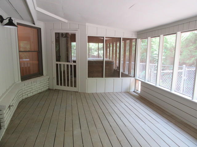 466 Post Oak Road Ringgold, GA 30736 - Photo 23 of 28 2nd Screened Deck