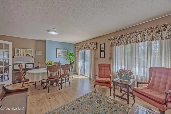 $414,500 | 163 Washington Circle, Wallace, NC 28466