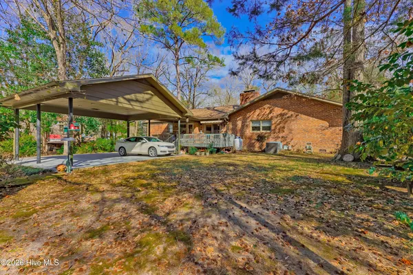 $414,500 | 163 Washington Circle, Wallace, NC 28466