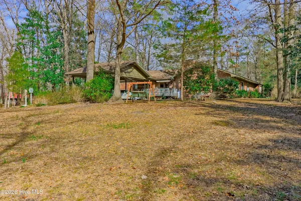 $414,500 | 163 Washington Circle, Wallace, NC 28466