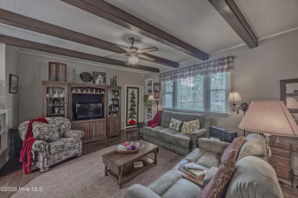 $414,500 | 163 Washington Circle, Wallace, NC 28466