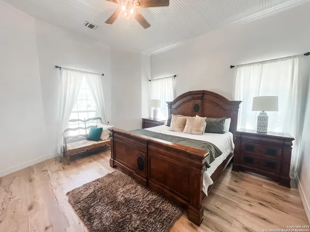 $309,999 | 21620 Farm To Market Road 887, Gillett, TX 78116