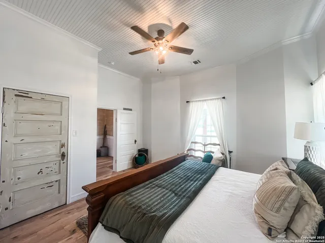 $309,999 | 21620 Farm To Market Road 887, Gillett, TX 78116