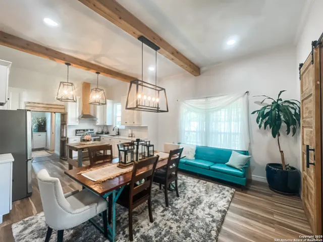 $309,999 | 21620 Farm To Market Road 887, Gillett, TX 78116