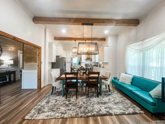 $309,999 | 21620 Farm To Market Road 887, Gillett, TX 78116