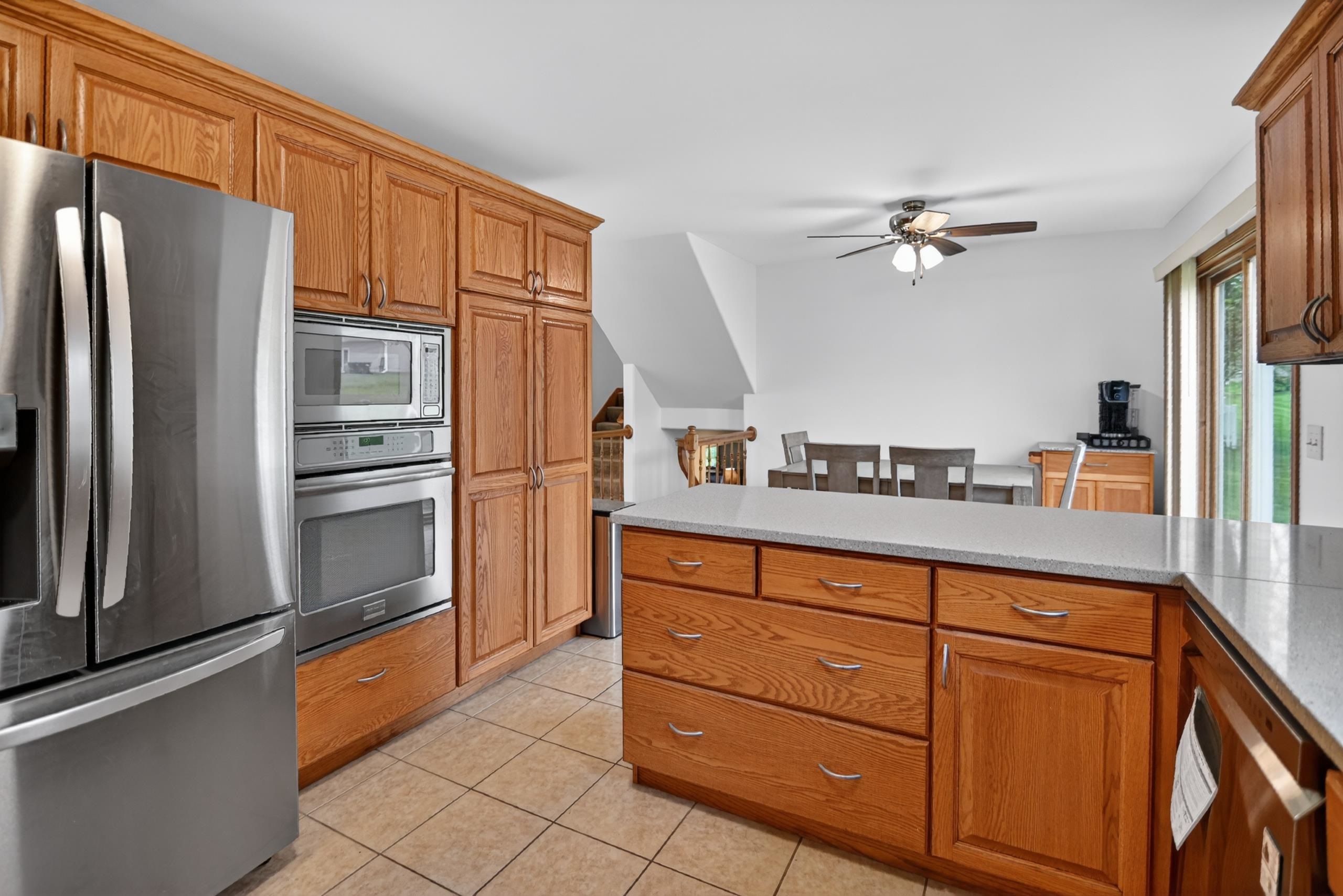 383 Sunnyview Lane Marshall, WI 53559 - Photo 7 of 38