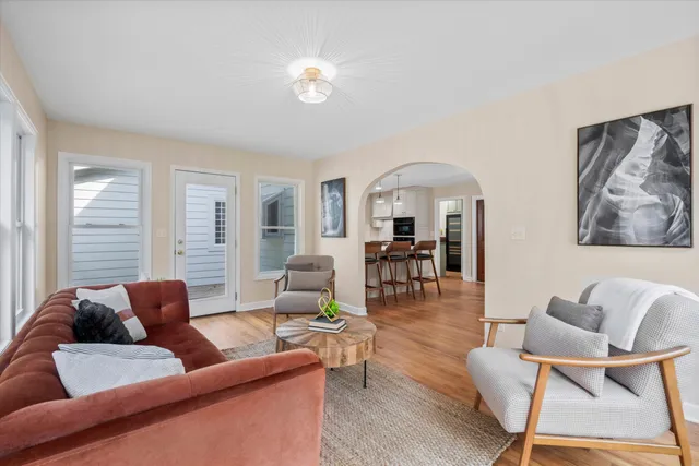 $1,037,000 | 1014 South Main Street, Summerville, SC 29483