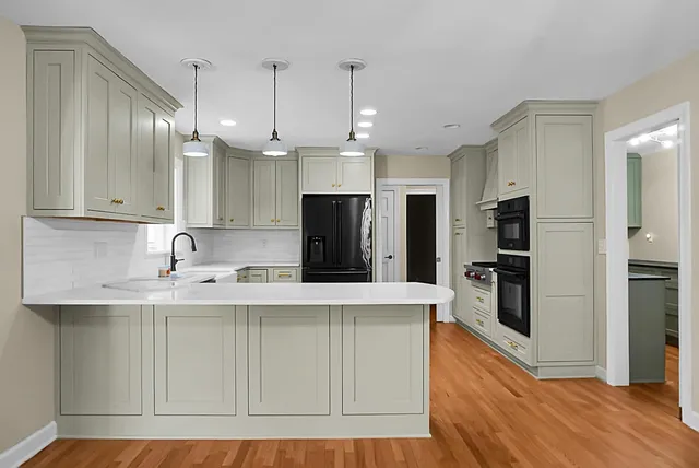 $1,037,000 | 1014 South Main Street, Summerville, SC 29483