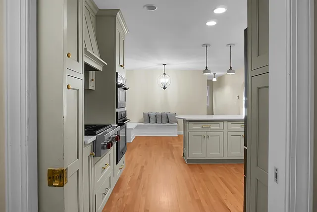 $1,037,000 | 1014 South Main Street, Summerville, SC 29483