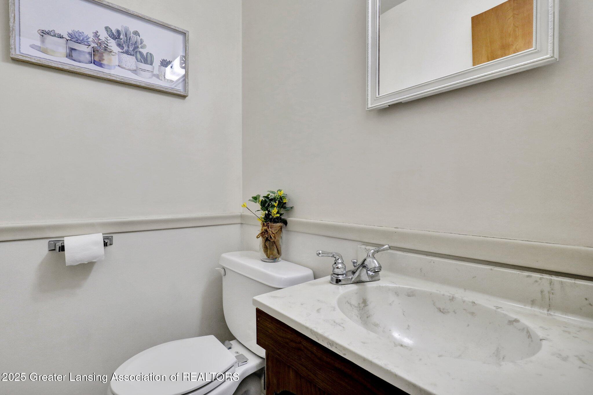 12923 West Melody Drive Grand Ledge, MI 48837 - Photo 30 of 43 14-web-or-mls-Open Ended Media-14