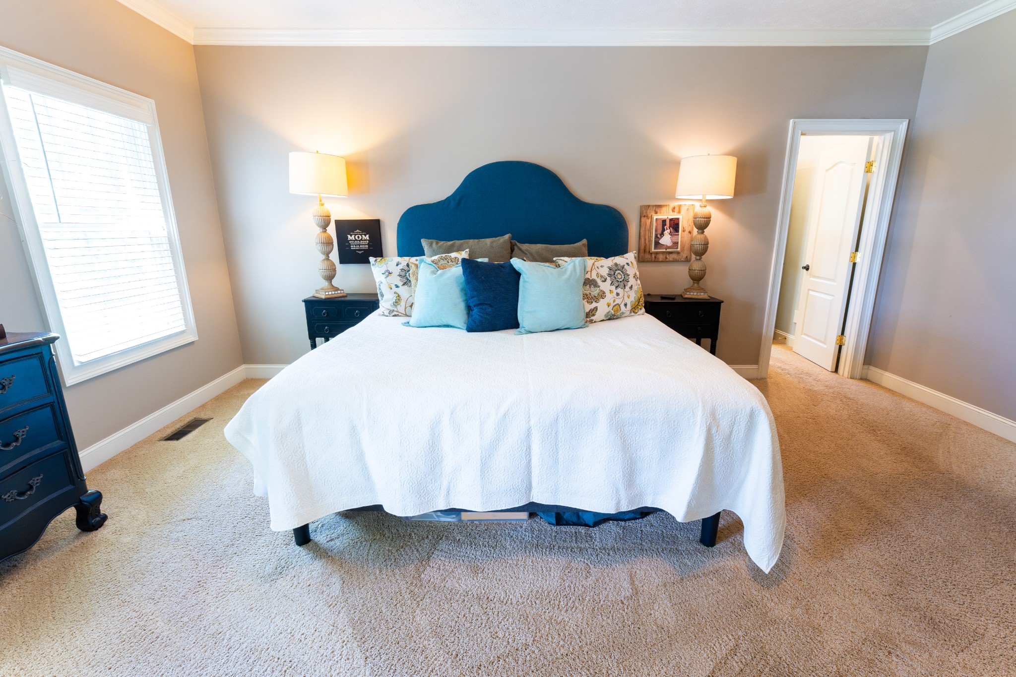 1015 Kelly Road Dyersburg, TN 38024 - Photo 24 of 41 a bedroom with a bed and a window