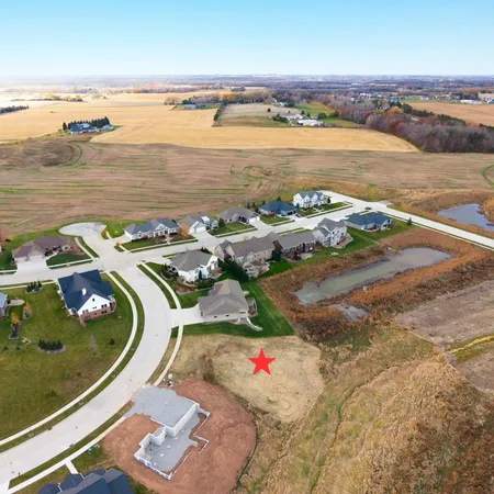 $92,400 | 6658 North Headwall Circle, Appleton, WI 54913