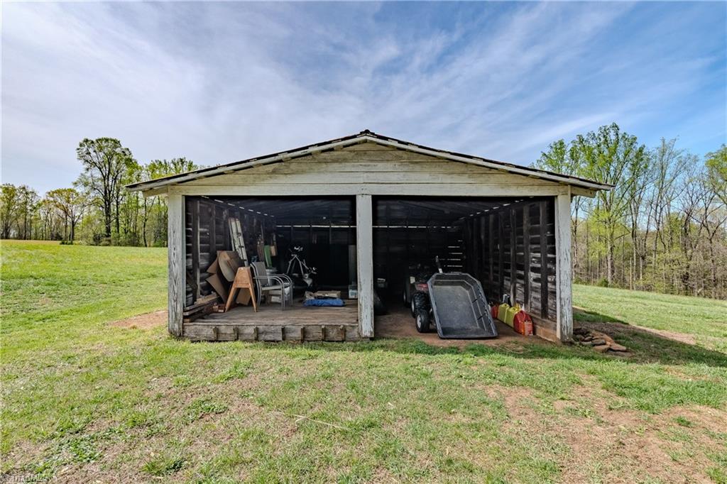 1749 Phillips Road Sandy Ridge, NC 27046 - Photo 41 of 43 Gallery Image 41