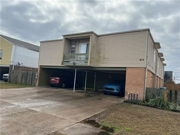 $515,000 | 813 Vouray Drive, Kenner, LA 70065