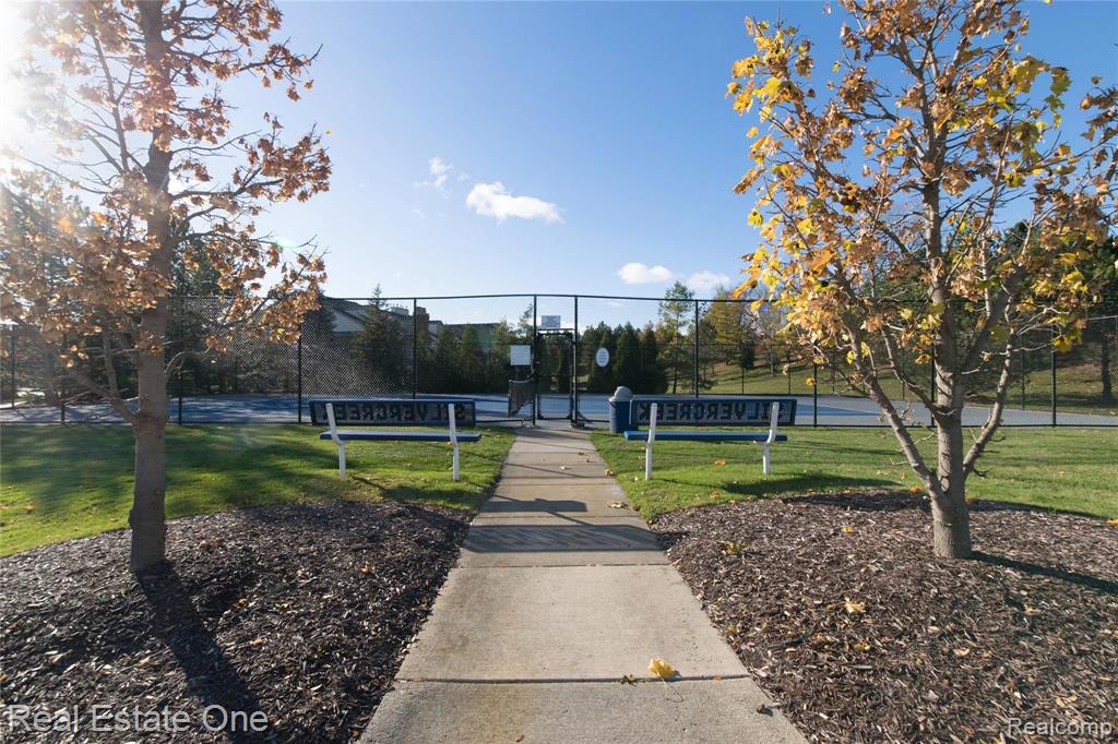 3531 Oakmonte Boulevard Rochester, MI 48306 - Photo 24 of 25