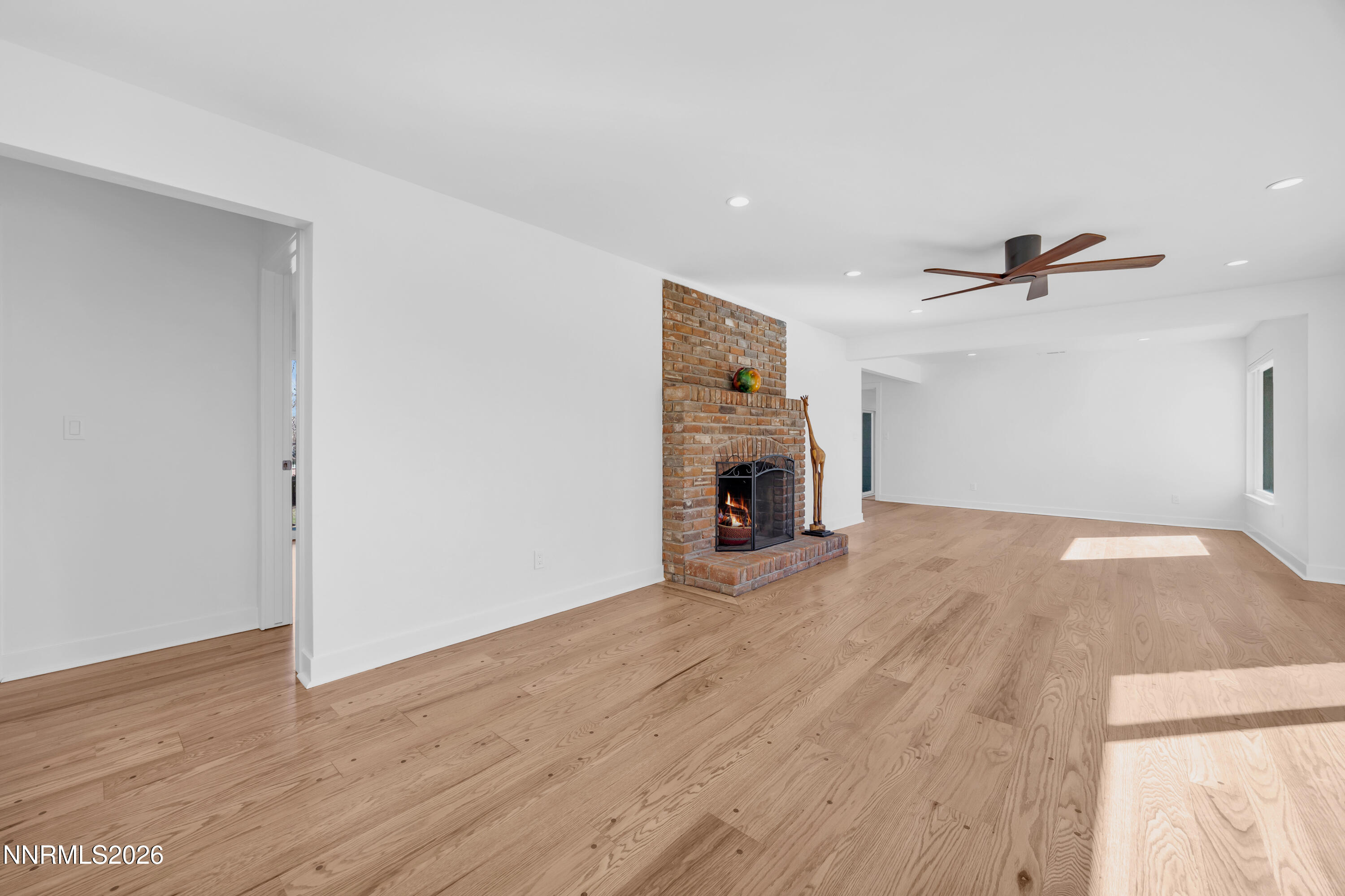 1355 Charles Drive Reno, NV 89509 - Photo 3 of 26 5_img_3274