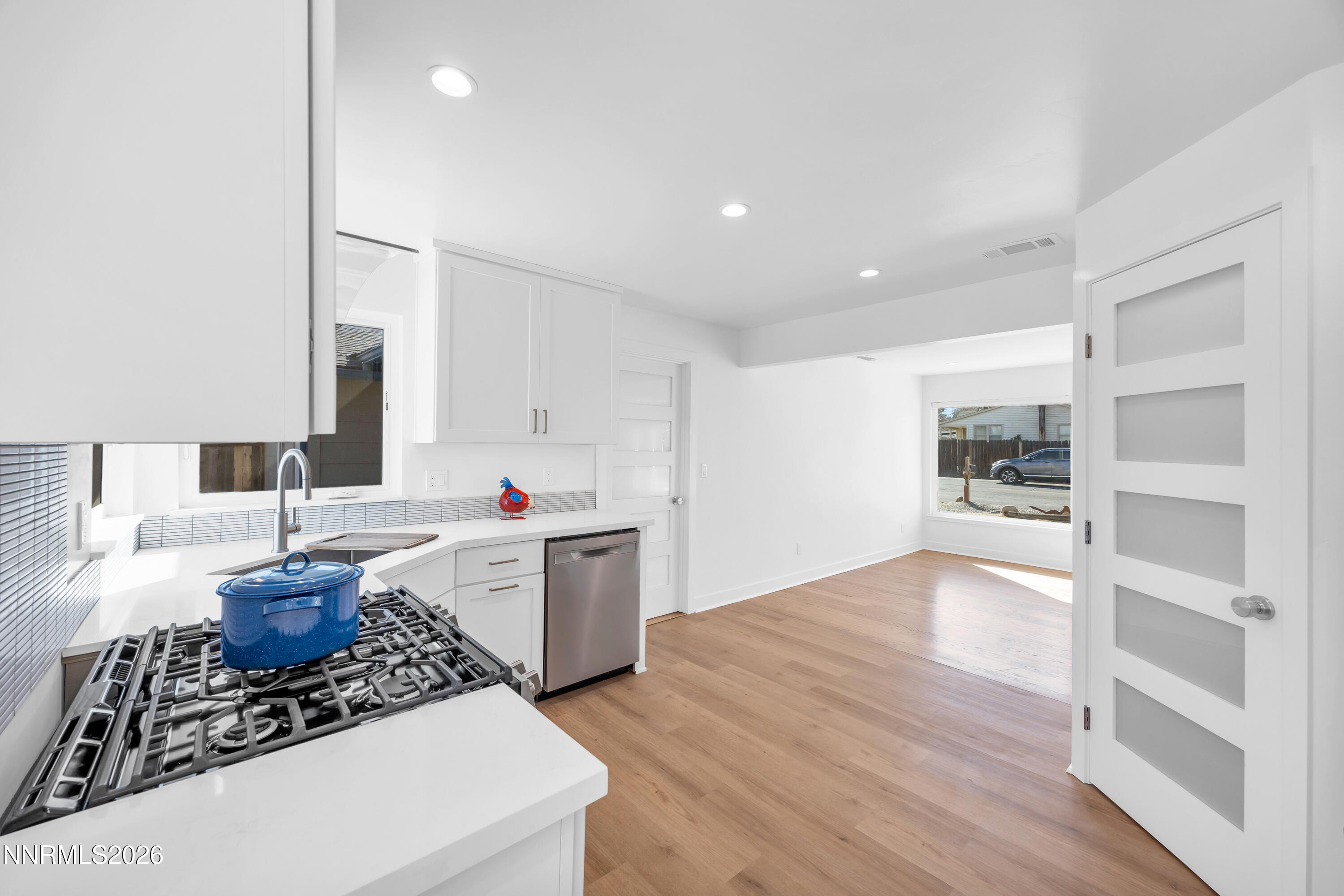 1355 Charles Drive Reno, NV 89509 - Photo 10 of 26 12_img_3334