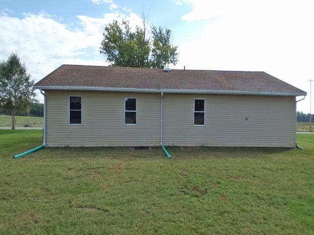 1980 Henry Sievers Road Vincennes, IN 47591 - Photo 14 of 16